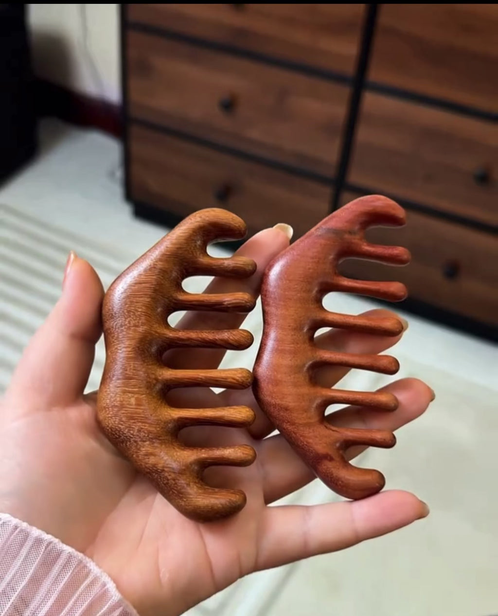 Wooden Scalp Comb and Massager